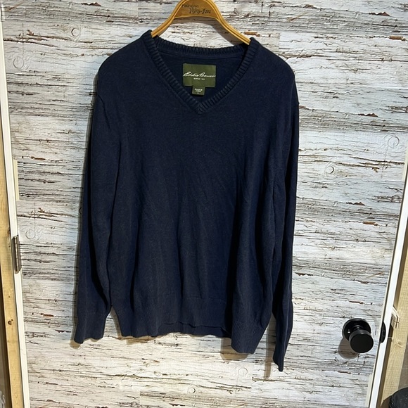 🚩 Eddie Bauer long sleeve  v-neck sweater size large - Picture 2 of 9